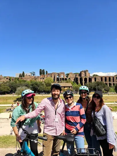 Luigi's Rome E-Bike Tour - Quality E-Bikes, Small Groups, Private Tours, Rome