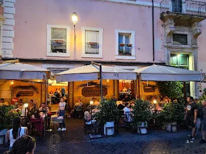 Nannarella, Rome