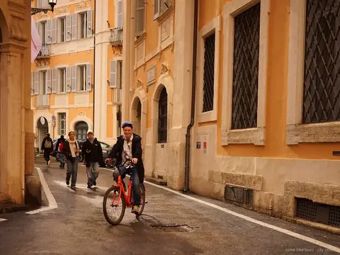Guided Bike or E-Bike Tour with a Local Guide, photo 2