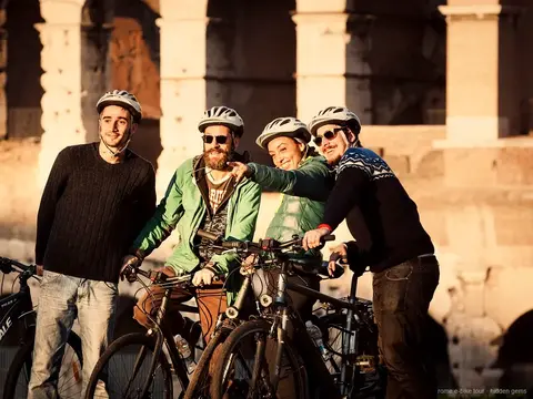 Rider on a Cannondale e-bike in a narrow Rome alley near the Pantheon